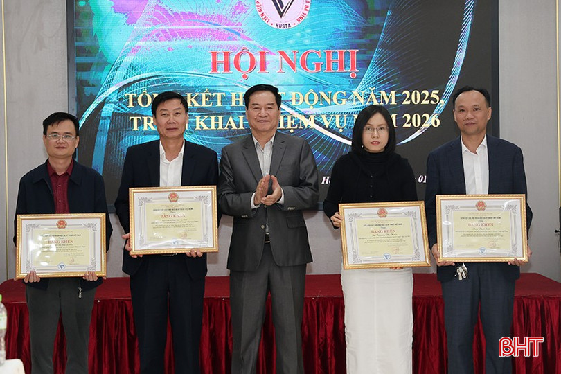 Tăng cường nghiên cứu khoa học, phản biện các chương trình, đề án